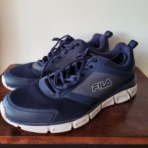 Mens Navy Blue Fila Athletic Shoes sz 9